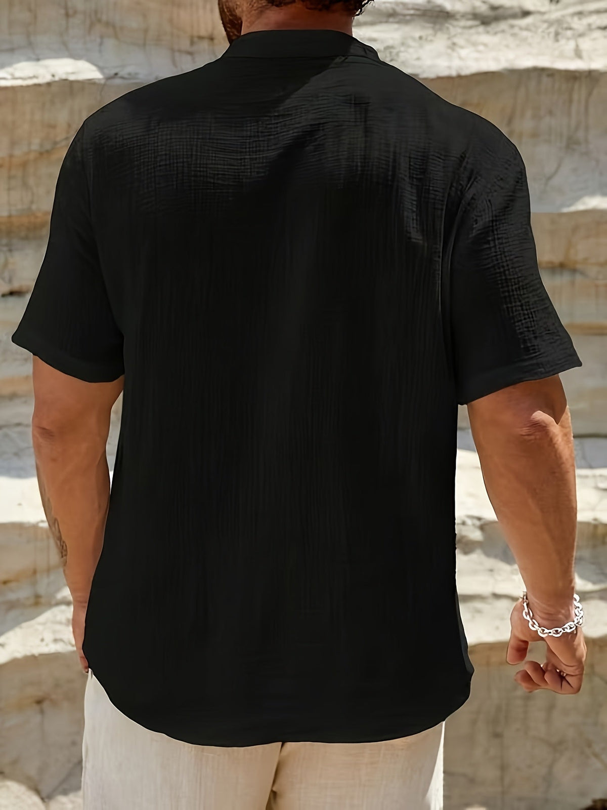 GABRIEL™ | Chemise en lin pour homme à col en V