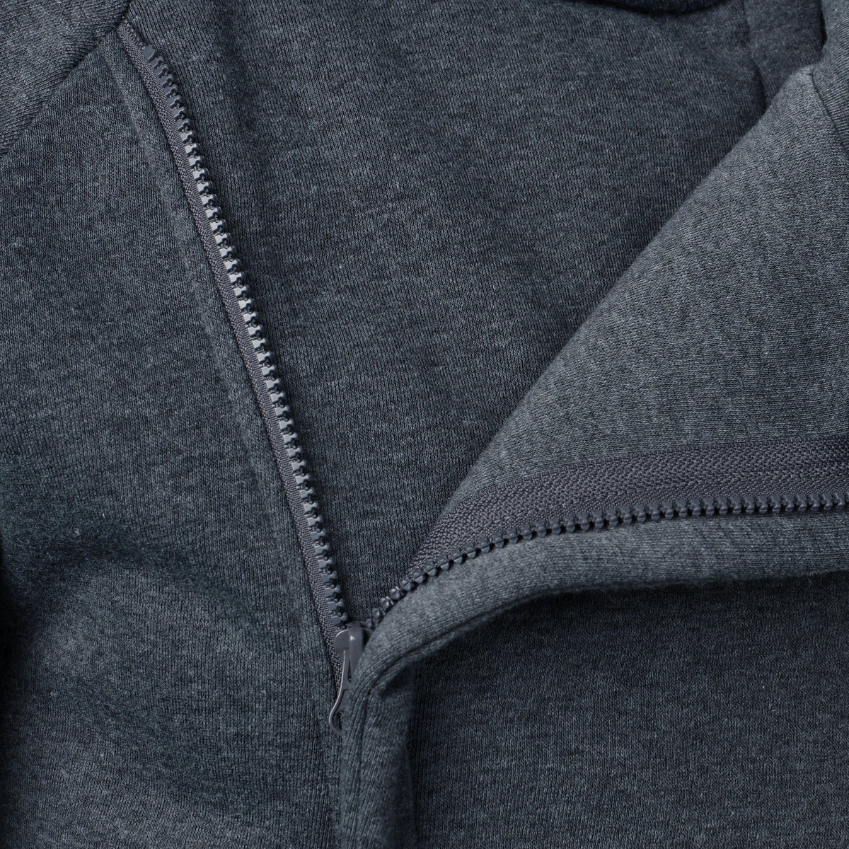 GABRIEL™ | Hoodie Capuche Croisée